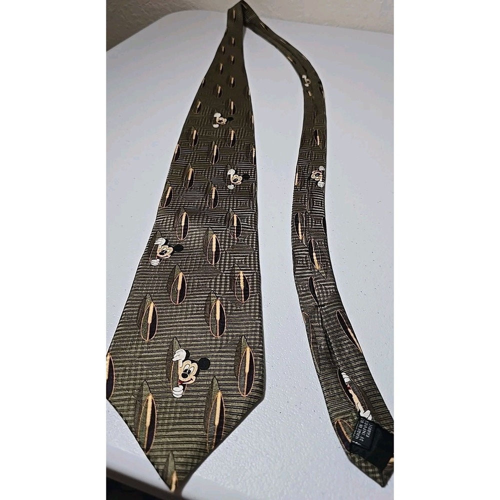 Walt‎ Disney World Mickey Mouse Men's Neck Tie 100% Silk
